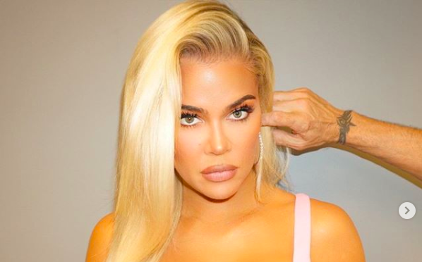 Millones critican a Khloe Kardashian por foto en Instagram