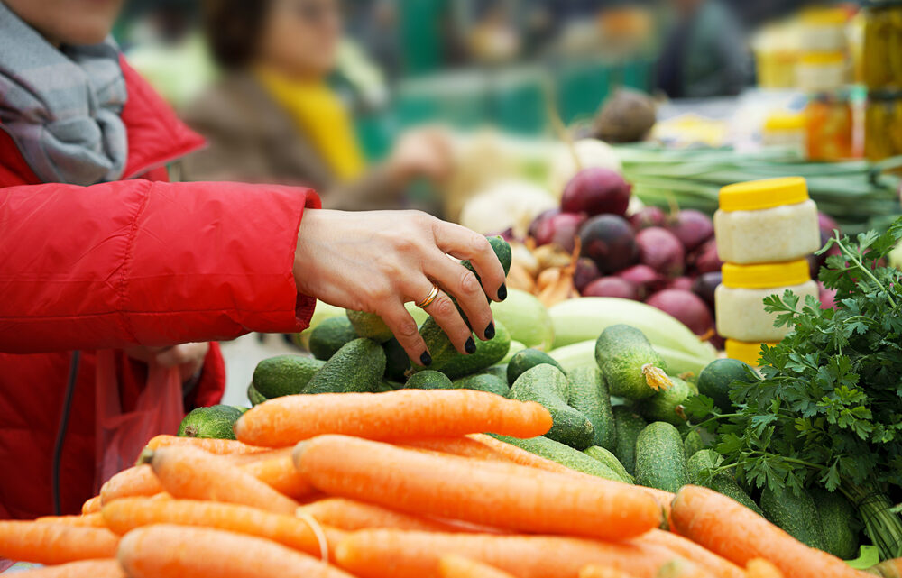 Apoya a comerciantes locales para sobrevivir esta cuesta de enero