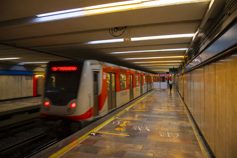 ¡Ya puedes pagar el metro y metrobús de la CDMX con tu tarjeta bancaria! ¡Ya puedes pagar el metro y metrobús de la CDMX con tu tarjeta bancaria!